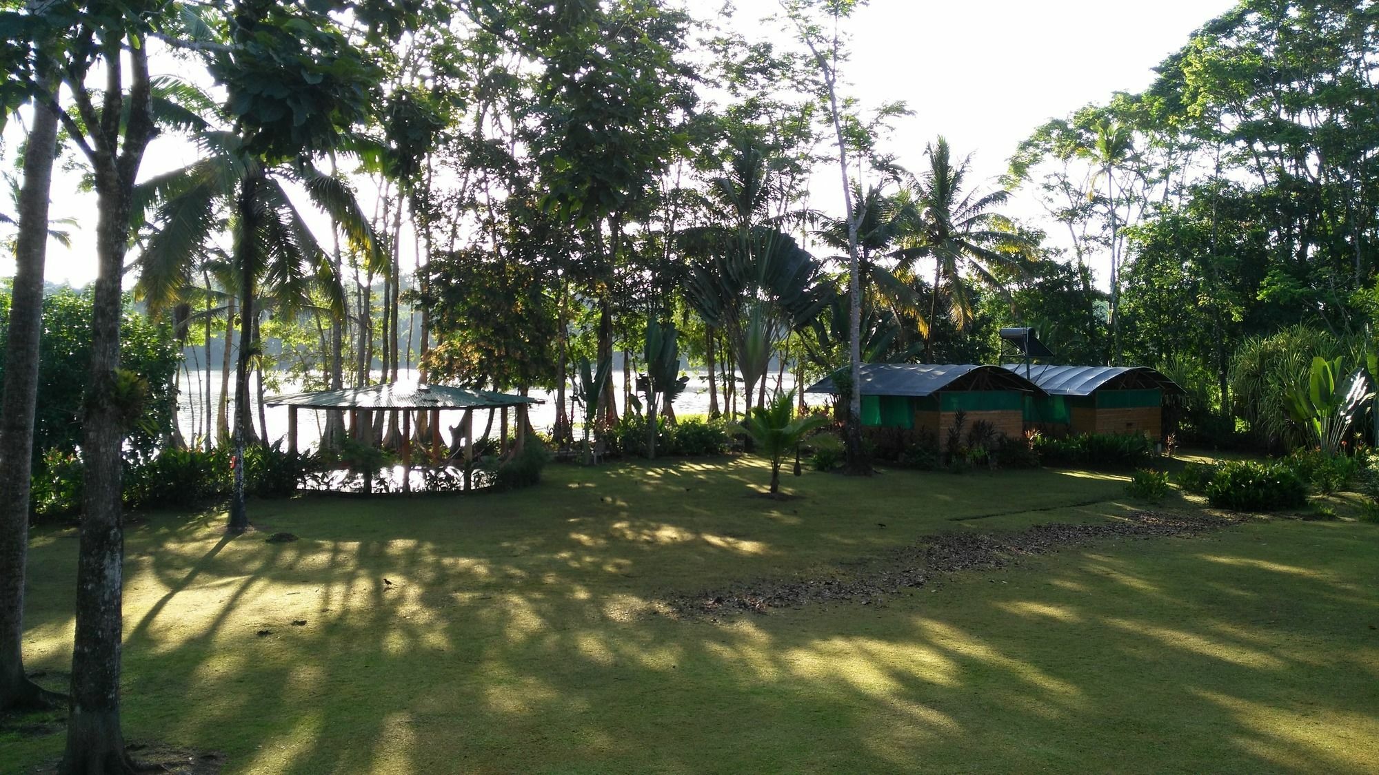 Lirio Lodge Barra de Pacuare Εξωτερικό φωτογραφία